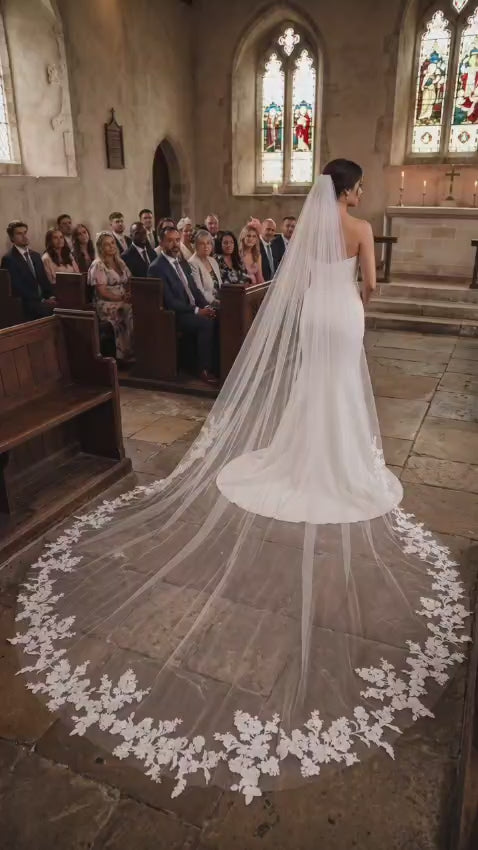Foonlau 300cm / 118in Luxury Cathedral Bridal Veil – White Embroidered Floral Lace Trim with Comb